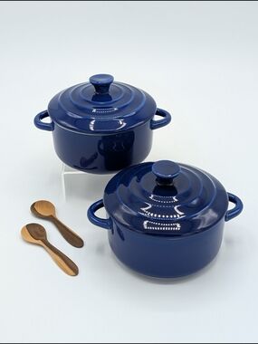 Set Of 2 Deep Blue Stoneware Ceramic Casserole 4"  Dish with Lids Mini Cocotte